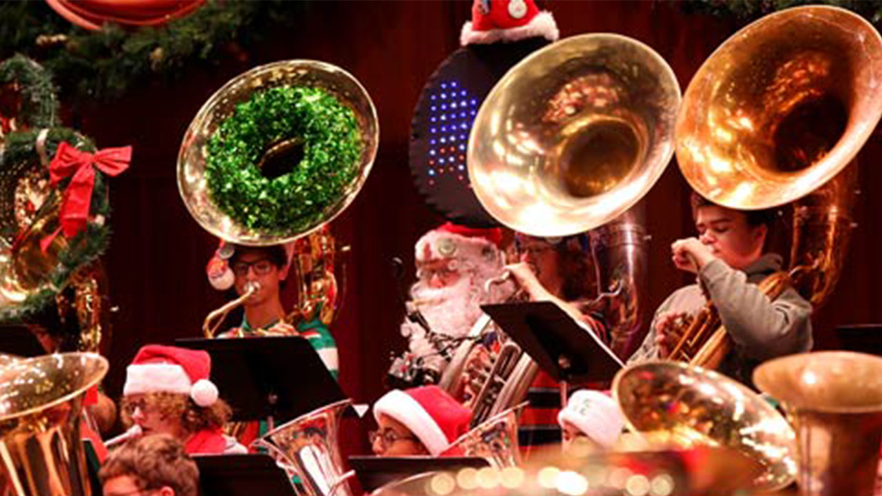 MERRY TUBACHRISTMAS!